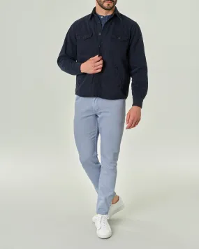 Overshirt blu in cotone con taschini applicati sul petto